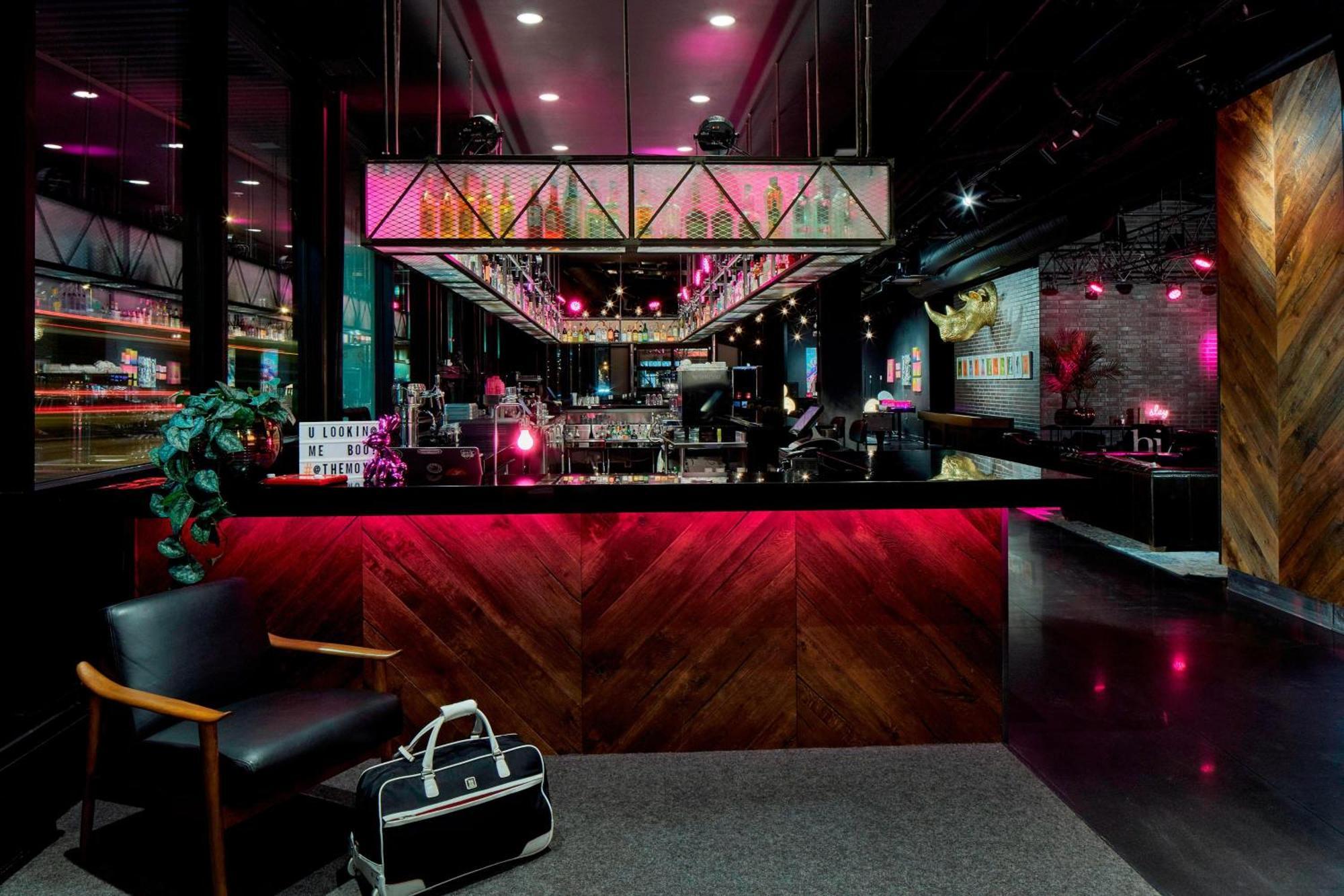 Moxy Minneapolis Uptown מראה חיצוני תמונה